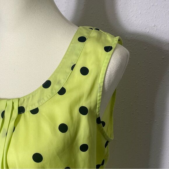 Loft Lime Green Polka Dot Sleeveless Pintuck Blouse Women's Size Small - Picture 6 of 14